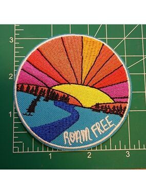 🌻 Roam Free Vibrant Sunset Embroidered Patch